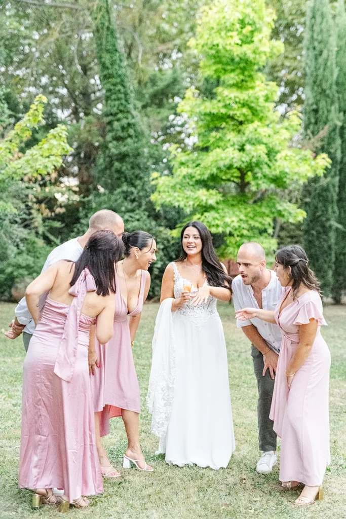 Une esthétique artistique d'une journée de mariage réalisée au Château de la Serre.